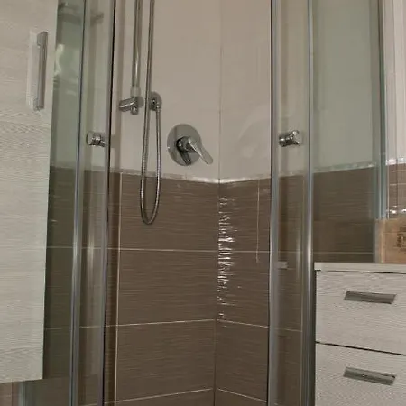 Apartament Casa Aura Con Giardino E Ingresso Indipendente *